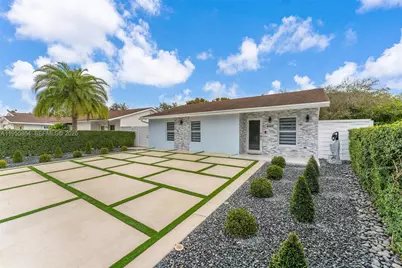 4321 SW 138th Ct, Miami, FL 33175 - Photo 2
