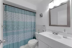 4321 SW 138th Ct, Miami, FL 33175 - Photo 10