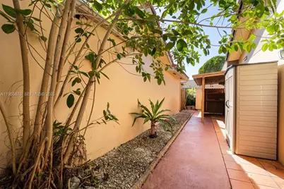 7476 SW 112th Pl, Miami, FL 33173 - Photo 38