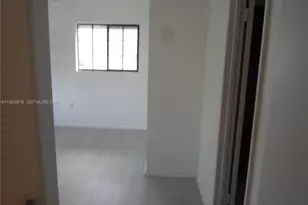 20760 NE 4th Ct, Miami, FL 33179 - Photo 34