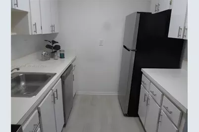 20760 NE 4th Ct #201, Miami, FL 33179 - Photo 16