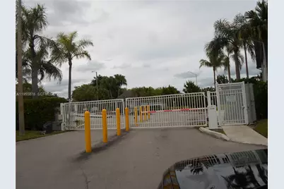 20760 NE 4th Ct #201, Miami, FL 33179 - Photo 56