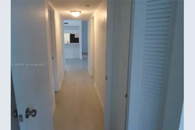 20760 NE 4th Ct #201, Miami, FL 33179 - Photo 20