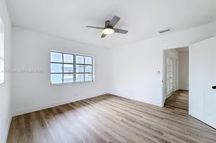 2424 SE 17th Causeway, Fort Lauderdale, FL 33316 - Photo 28