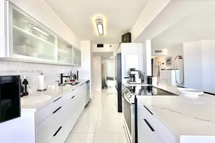 3640 Yacht Club Dr, Aventura, FL 33180 - Photo 10
