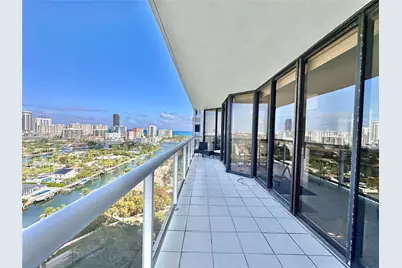 3640 Yacht Club Dr #1903, Aventura, FL 33180 - Photo 28