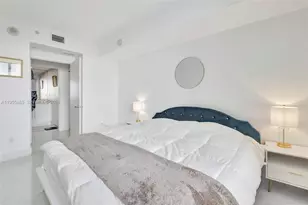 325 S Biscayne Blvd, Miami, FL 33131 - Photo 18