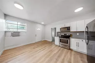 1648 NW 33rd St, Miami, FL 33142 - Photo 32