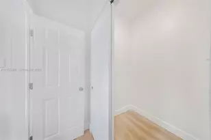 1648 NW 33rd St, Miami, FL 33142 - Photo 28