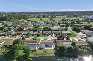 8649 W Long Acre Dr, Miramar, FL 33025 - Photo 30