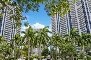 21205 Yacht Club Dr, Aventura, FL 33180 - Photo 6