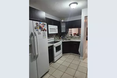 8391 SW 148th Ave, Miami, FL 33193 - Photo 4