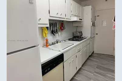 100 Lincoln Rd #903, Miami Beach, FL 33139 - Photo 8