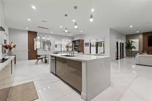 8086 NW 47th Terrace, Doral, FL 33166 - Photo 10