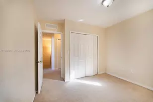 940 SW 6th Ave, Florida City, FL 33034 - Photo 14