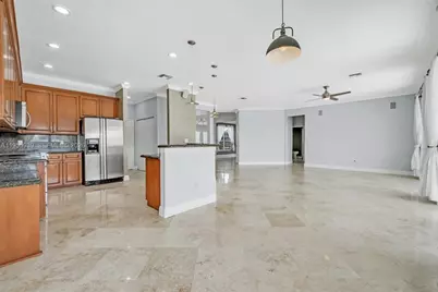 12738 Maypan Dr, Boca Raton, FL 33428 - Photo 10