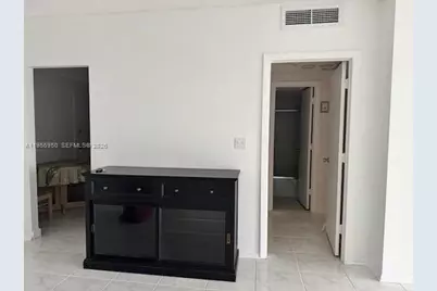 300 Bayview Dr #1912, Sunny Isles Beach, FL 33160 - Photo 12