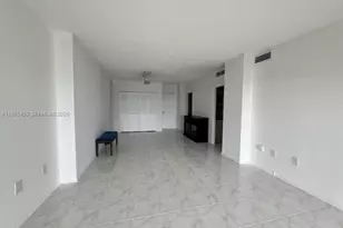 300 Bayview Dr, Sunny Isles Beach, FL 33160 - Photo 4