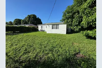 9221 Broad Manor Rd, Miami, FL 33147 - Photo 24