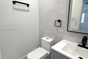 9221 Broad Manor Rd, Miami, FL 33147 - Photo 12