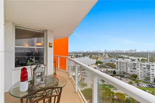 1351 NE Miami Gardens Dr, Miami, FL 33179 - Photo 32