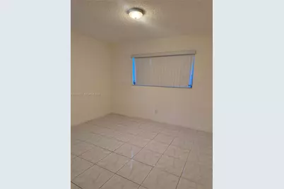 6532 SW 18th Ct, North Lauderdale, FL 33068 - Photo 6