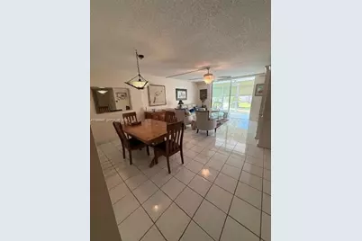414 SE 10th St #102, Dania Beach, FL 33004 - Photo 2