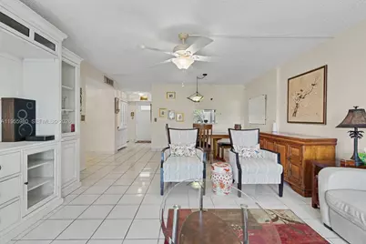 414 SE 10th St #102, Dania Beach, FL 33004 - Photo 6