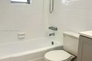 5510 SW 32nd St, Pembroke Park, FL 33023 - Photo 10