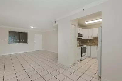 7785 W 30th Ct #F-104, Hialeah, FL 33018 - Photo 8