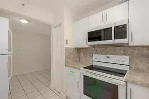 7785 W 30th Ct, Hialeah, FL 33018 - Photo 2