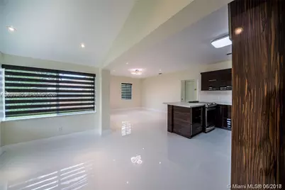 1748 NE 180th St, North Miami Beach, FL 33162 - Photo 2