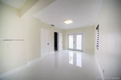 1748 NE 180th St, North Miami Beach, FL 33162 - Photo 6