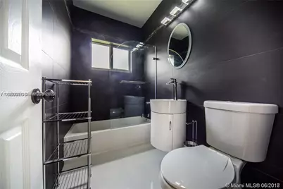 1748 NE 180th St, North Miami Beach, FL 33162 - Photo 8