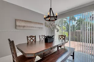 11751 SW 137th Pl, Miami, FL 33186 - Photo 10