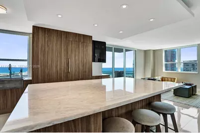 90 Alton Rd #2701, Miami Beach, FL 33139 - Photo 2