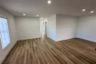 10854 SW 141st Ln, Miami, FL 33176 - Photo 8