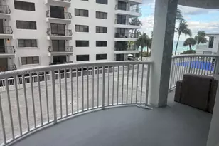 5401 Collins Ave, Miami Beach, FL 33140 - Photo 12