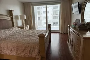 5401 Collins Ave, Miami Beach, FL 33140 - Photo 8