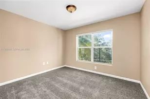 1001 SW 15th St, Deerfield Beach, FL 33441 - Photo 18