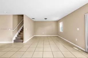 1001 SW 15th St, Deerfield Beach, FL 33441 - Photo 8