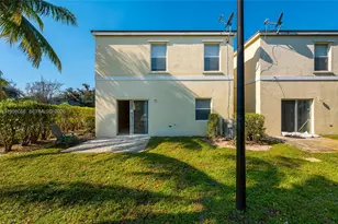1001 SW 15th St, Deerfield Beach, FL 33441 - Photo 26
