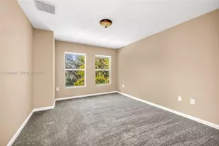 1001 SW 15th St, Deerfield Beach, FL 33441 - Photo 22