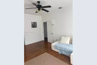 825 Jefferson Ave #4, Miami Beach, FL 33139 - Photo 8