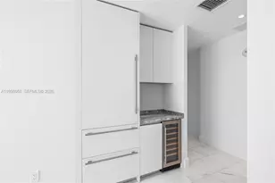 700 NE 26th Terrace, Miami, FL 33137 - Photo 8