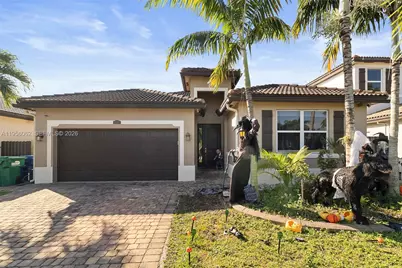 11828 SW 253rd St, Homestead, FL 33032 - Photo 2