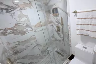 100 Lincoln Rd, Miami Beach, FL 33139 - Photo 10