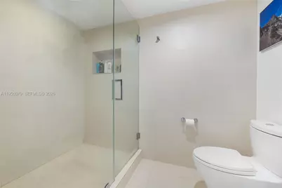 1581 Brickell Ave #2302, Miami, FL 33129 - Photo 18