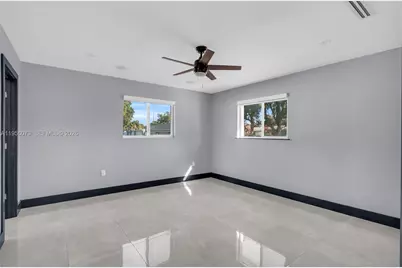 500 SW 64th Pkwy, Pembroke Pines, FL 33023 - Photo 8