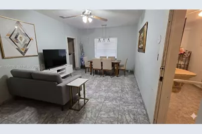 2764 NW 31st St, Miami, FL 33142 - Photo 12